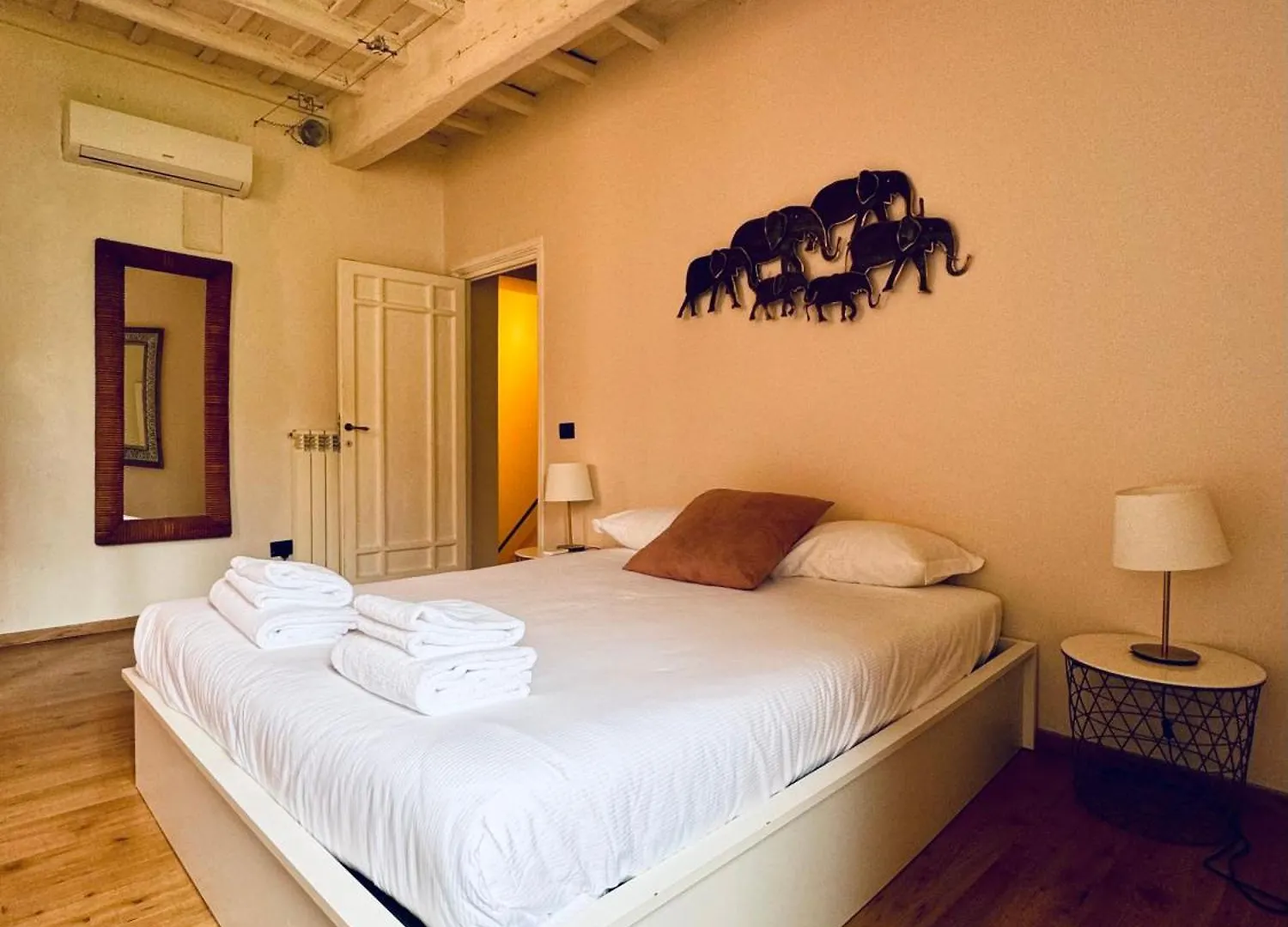 La Giulia Luxury - Homkeey Apartments Rome