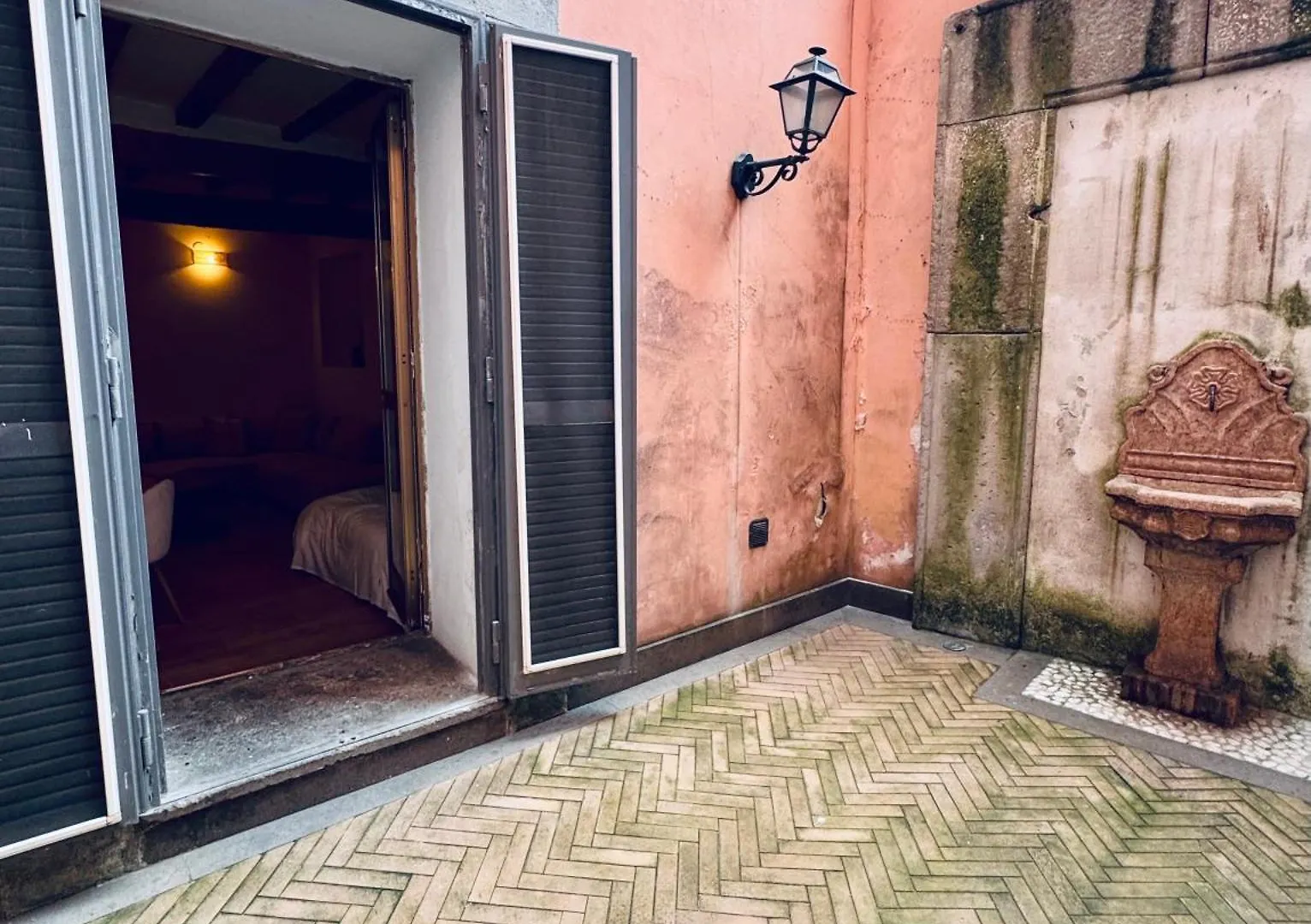 La Giulia Luxury - Homkeey Apartments روما 0*,