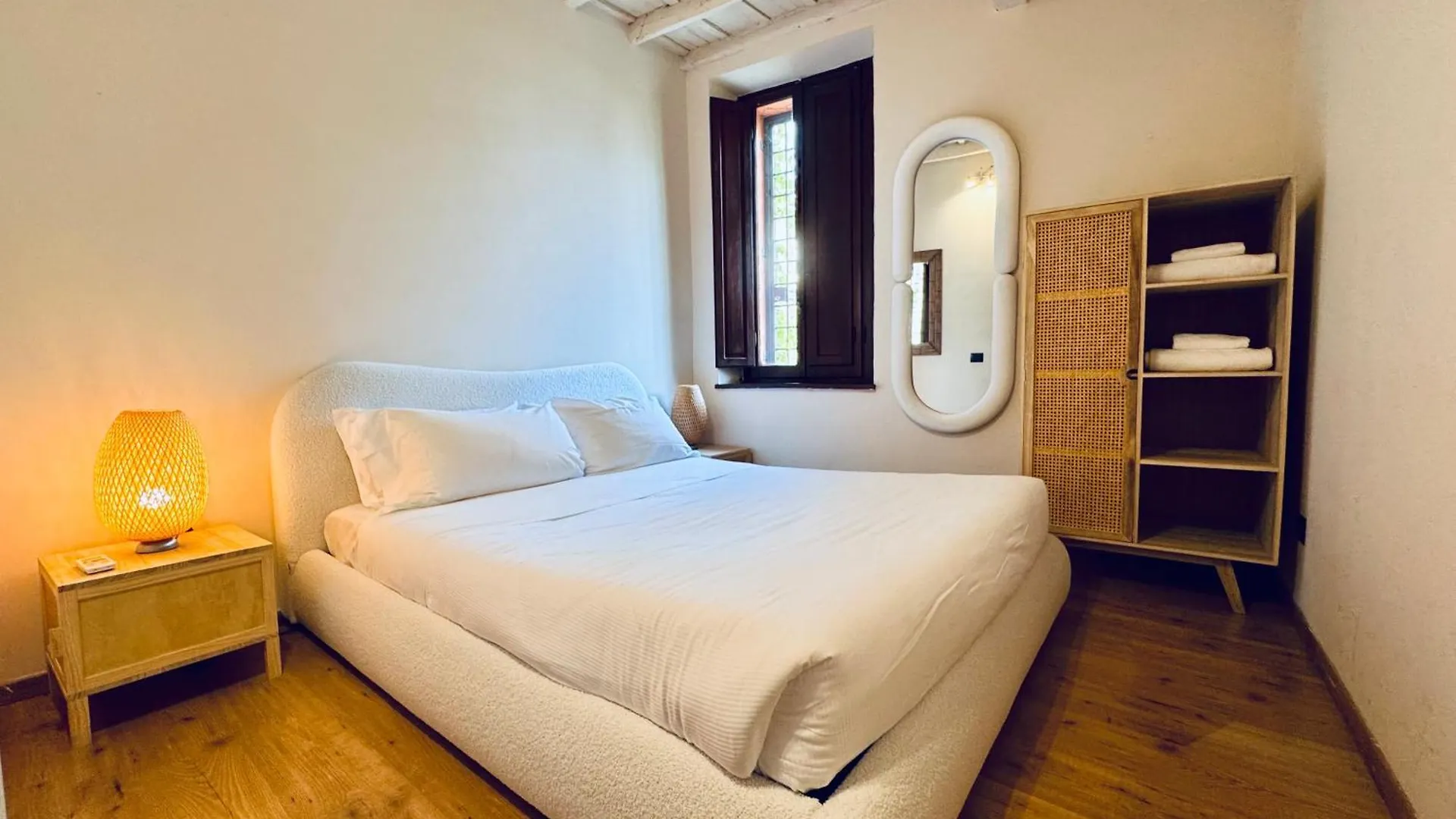 La Giulia Luxury - Homkeey Apartments Roma 0*,  Italia