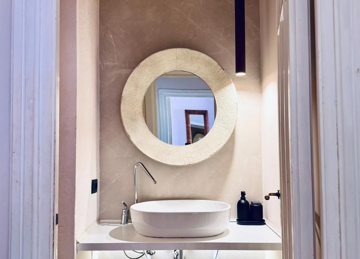 La Giulia Luxury - Homkeey Apartments Roma 0*,